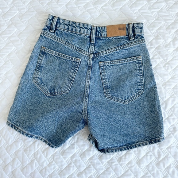 Zara Mom Fit Shorts - Picture 4 of 4